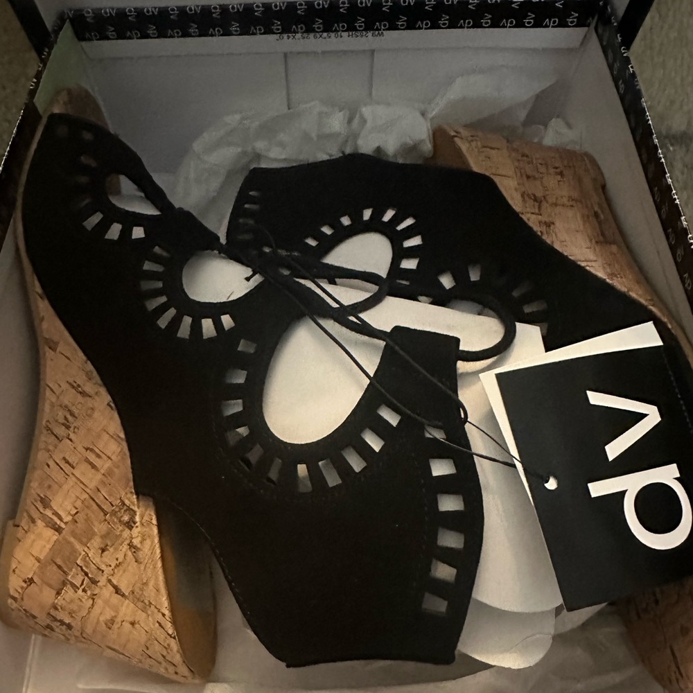 adv designed by dolce vita Marybeth wedges